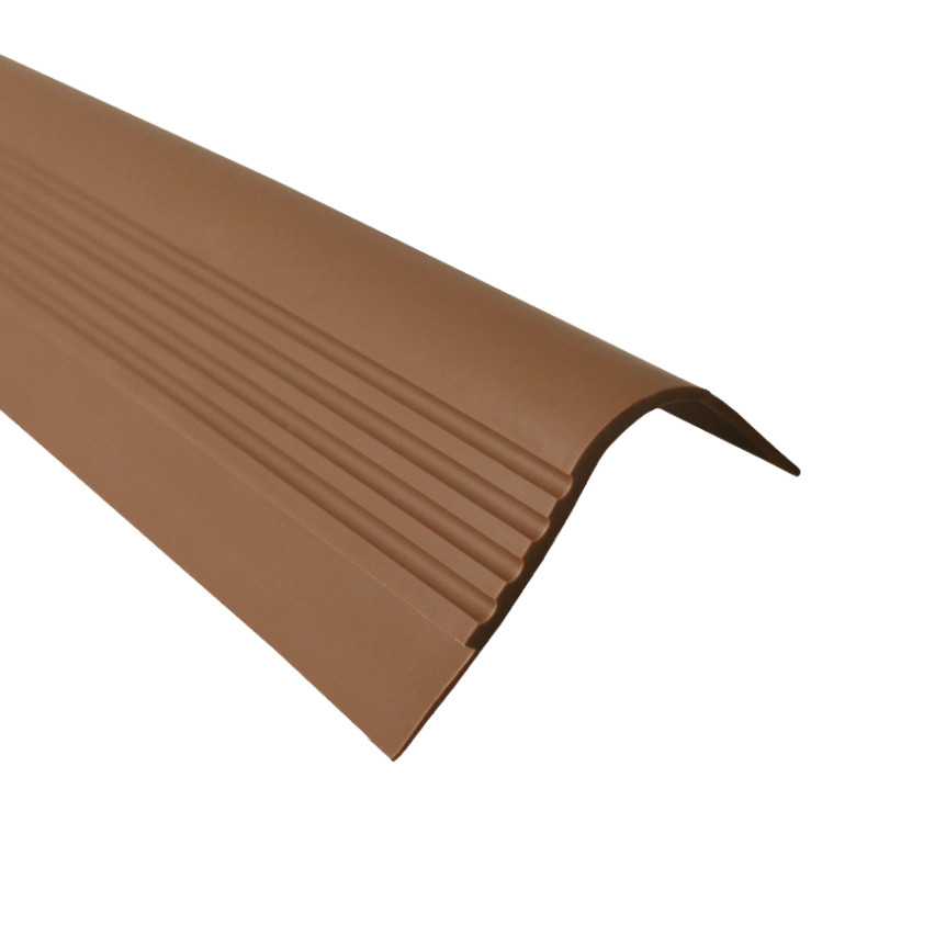 Perfil antideslizante para escaleras 40x42mm, 150cm, marrón